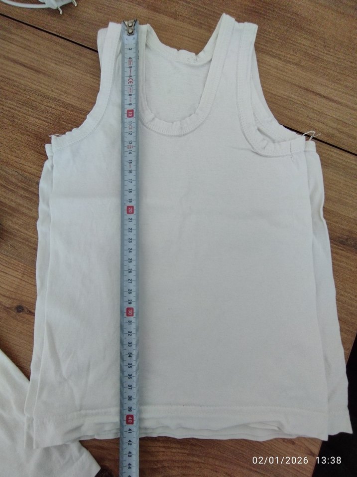 Beyaz Çocuk Atlet - Görsel 4