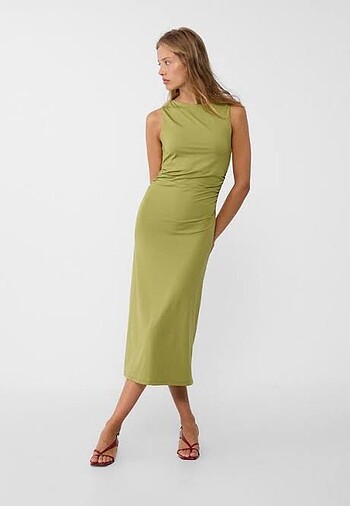 Stradivarius asimetrik yaka midi elbise