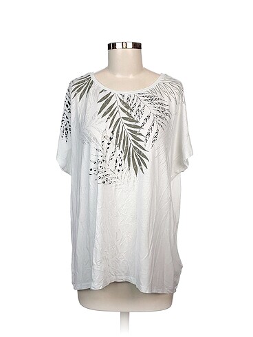 LC Waikiki T-shirt %70 İndirimli.