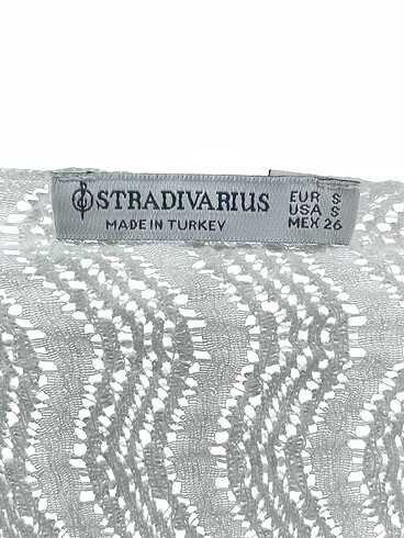 s Beden beyaz Renk Stradivarius Bluz %70 İndirimli.