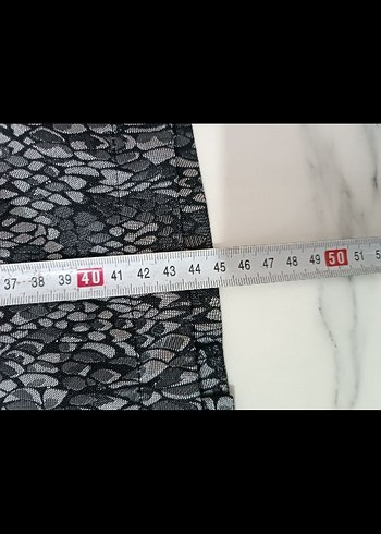 Gri Yılan Desenli mini etek - Görsel 4