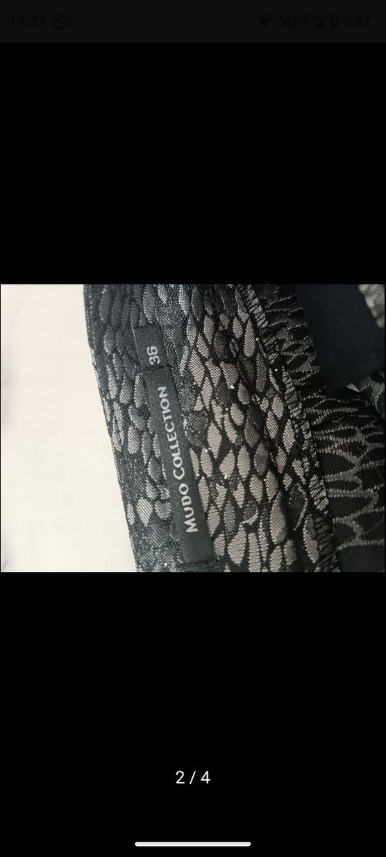 Gri Yılan Desenli mini etek - Görsel 2