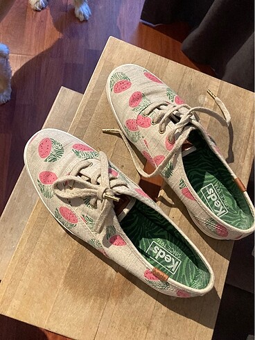 36 Beden Keds Karpuz Desenli Ayakkabı