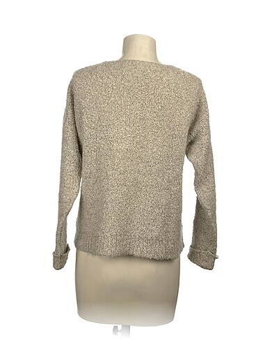 36 Beden PreLoved Kazak / Triko %70 İndirimli.
