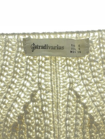s Beden beyaz Renk Stradivarius Kazak / Triko %70 İndirimli.