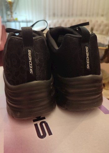 Yüksek Topuklu Siyah Desenli Bağcıklı Spor Ayakkabı - Görsel 7