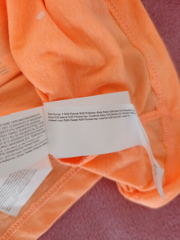 Kız Çocuk Turuncu Baskılı Tişört - Görsel 3