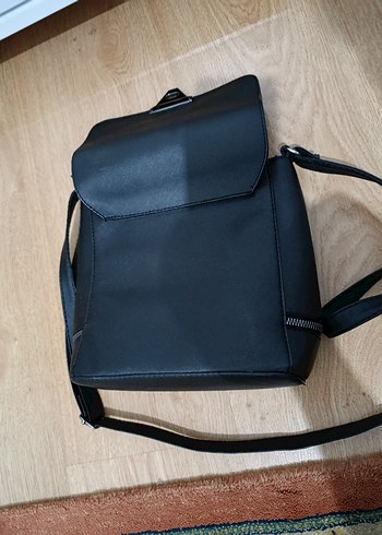 Siyah Deri Tokalı Kadın Çantası - Görsel 4