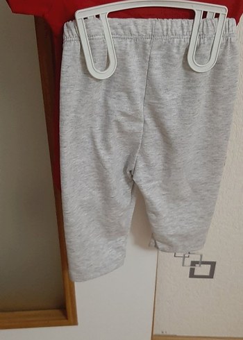 NNK Kız Bebek Kırmızı Baskılı Takım - Görsel 2