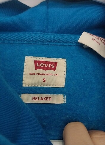 Levis Sweat