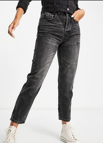 mom fit jean