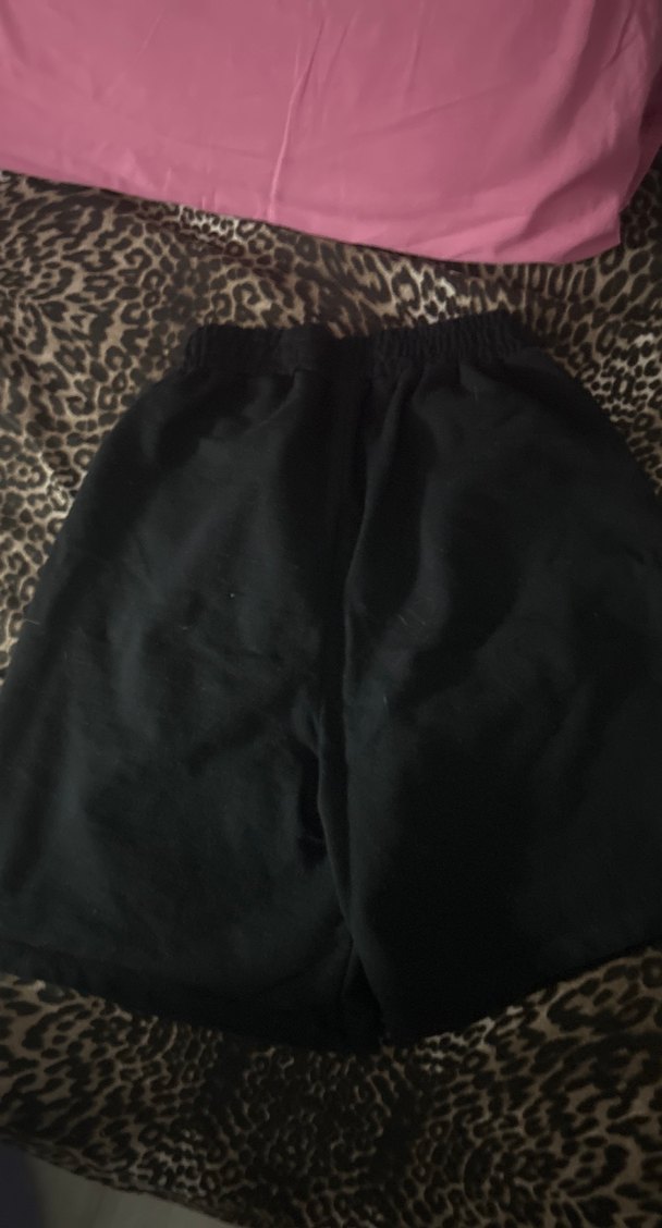 Siyah Baskılı Midi Şort - Görsel 2