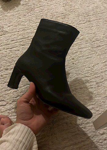 LC Waikiki Sik Siyah Topuklu Bot