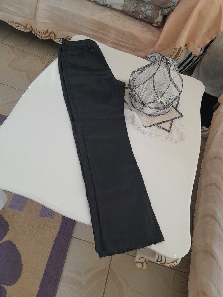 Siyah Kadın deri pantolon - Görsel 3