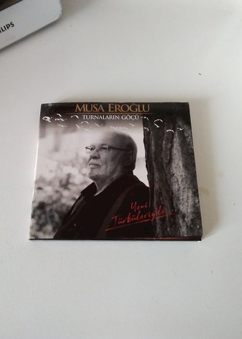 Musa Eroğlu - Turnaların Göçü Biyografi Kitabı