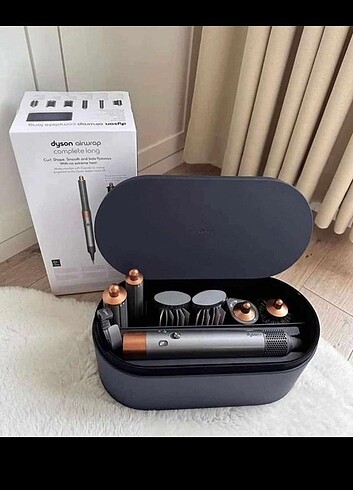 Dyson airwrap
