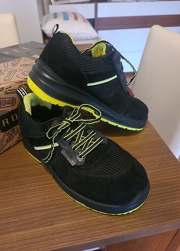  Beden Rockwell neon s1 iş güvenliği ayakkabısı 