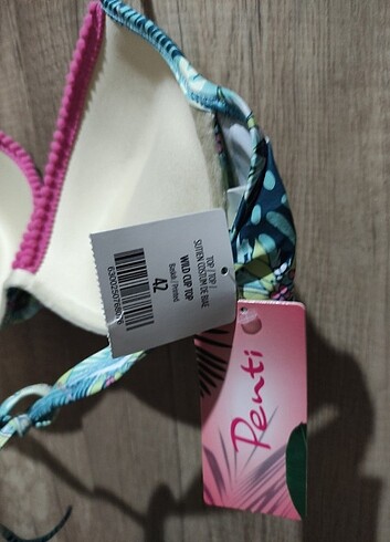 42 Beden Bikini üstü 