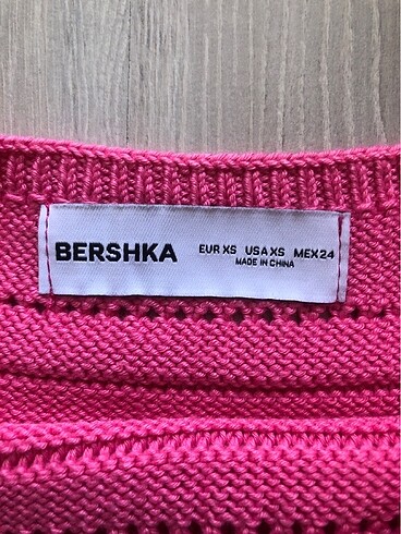 Bershka Bershka triko pembe üst