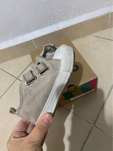 Vicco convers