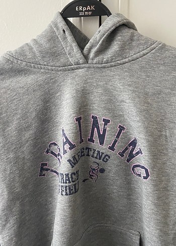 Gri Kapüşonlu Baskılı Kadın Sweatshirt - Görsel 2