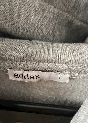 Gri Kapüşonlu Baskılı Kadın Sweatshirt - Görsel 3