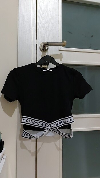 Siyah crop