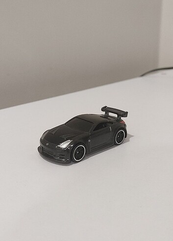 Hot wheels Nissan 350z 2 fast 2 furious 