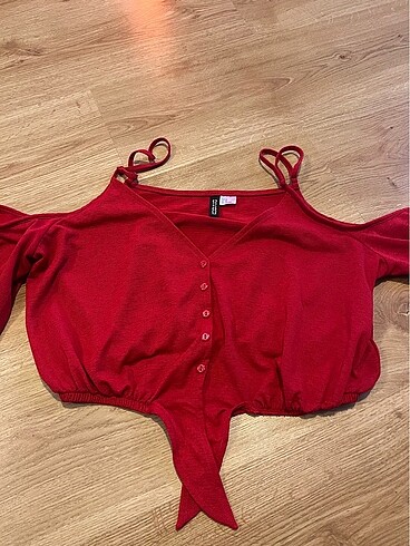 H&M H&M kırmızı crop bluz