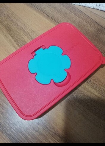 Tupperware ıslak mendil kutusu