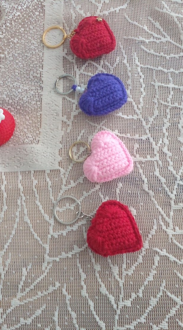 Renkli Örgü Kalp Anahtarlık Seti - Görsel 3