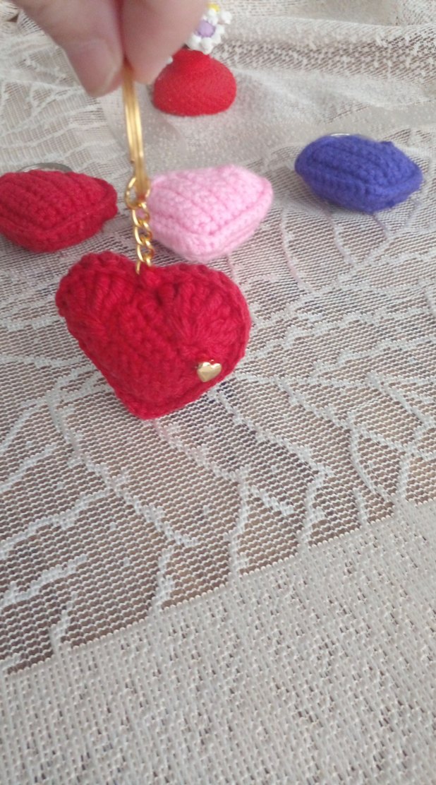 Renkli Örgü Kalp Anahtarlık Seti - Görsel 5