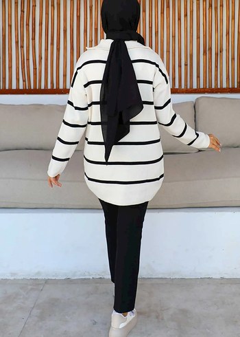 Diğer Diger Beyaz Zebra Desenli Kadın Triko Tunik