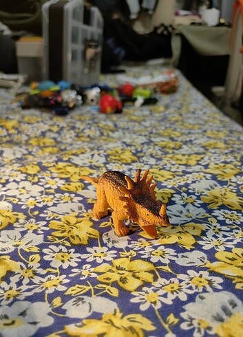  Beden Jurassic world oyuncak mini