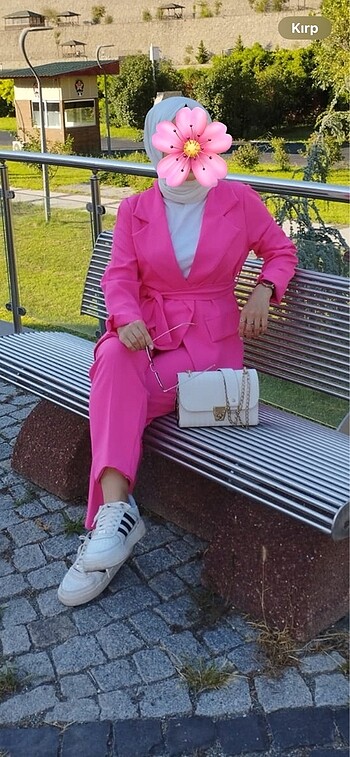 Zara Blaser takım