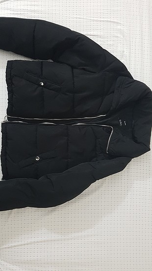 siyah bershka mont