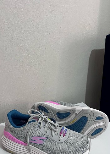 Skechers Gri Kadın Spor Ayakkabı