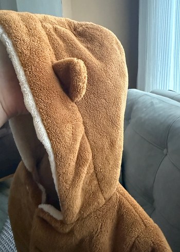 Düğmeli Kapüşonlu Erkek Çocuk Kahverengi Kaban - Görsel 3