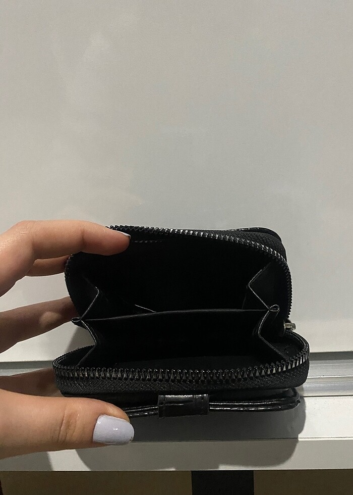 Siyah Cüzdan - Görsel 2