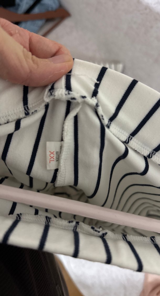 Kadın Beyaz Çizgili Pilili Kumaş Pantolon - Görsel 3