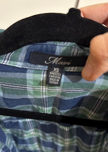 Düğmeli Uzun Kollu Kadın Gömlek - Görsel 3