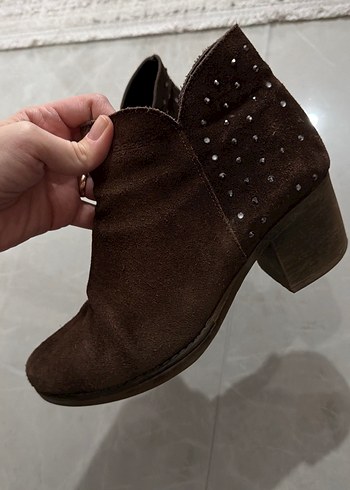 Kahverengi Süet Kadın Dolgu Topuk Bot - Görsel 2