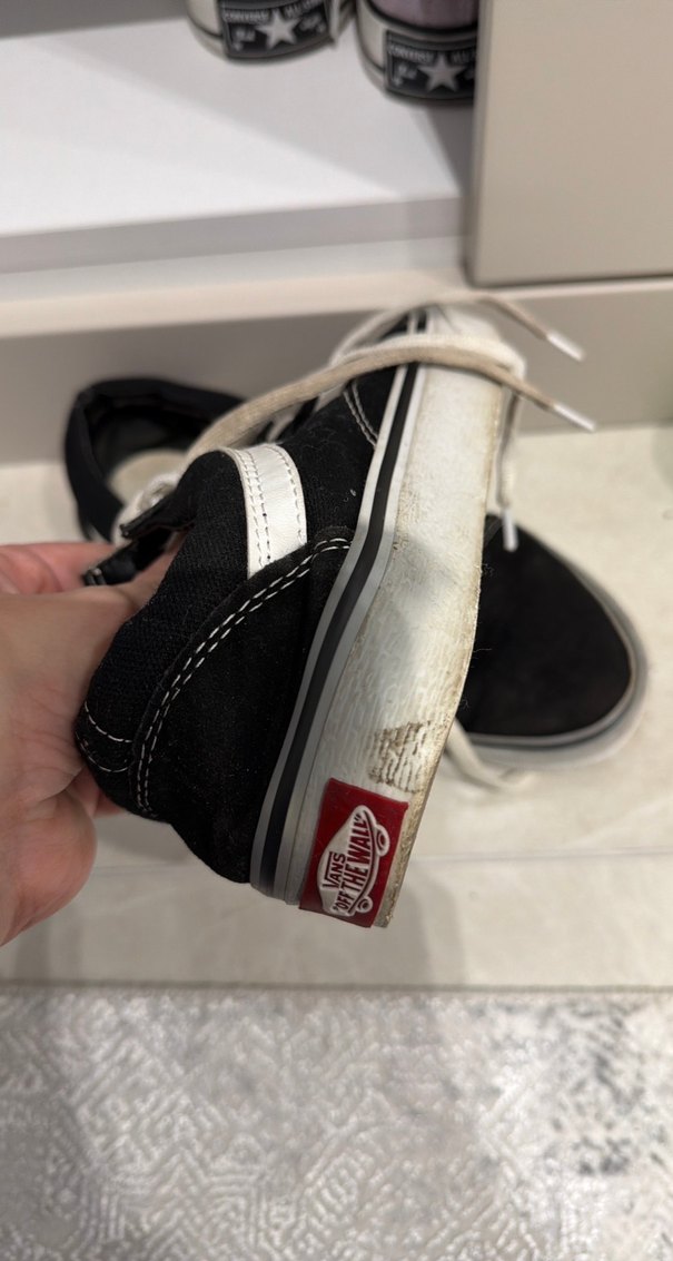 Siyah Beyaz Bağcıklı Kadın Spor Ayakkabı - Görsel 2