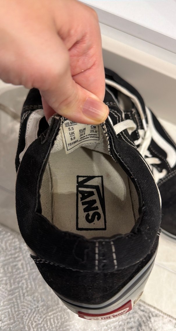 Siyah Beyaz Bağcıklı Kadın Spor Ayakkabı - Görsel 4