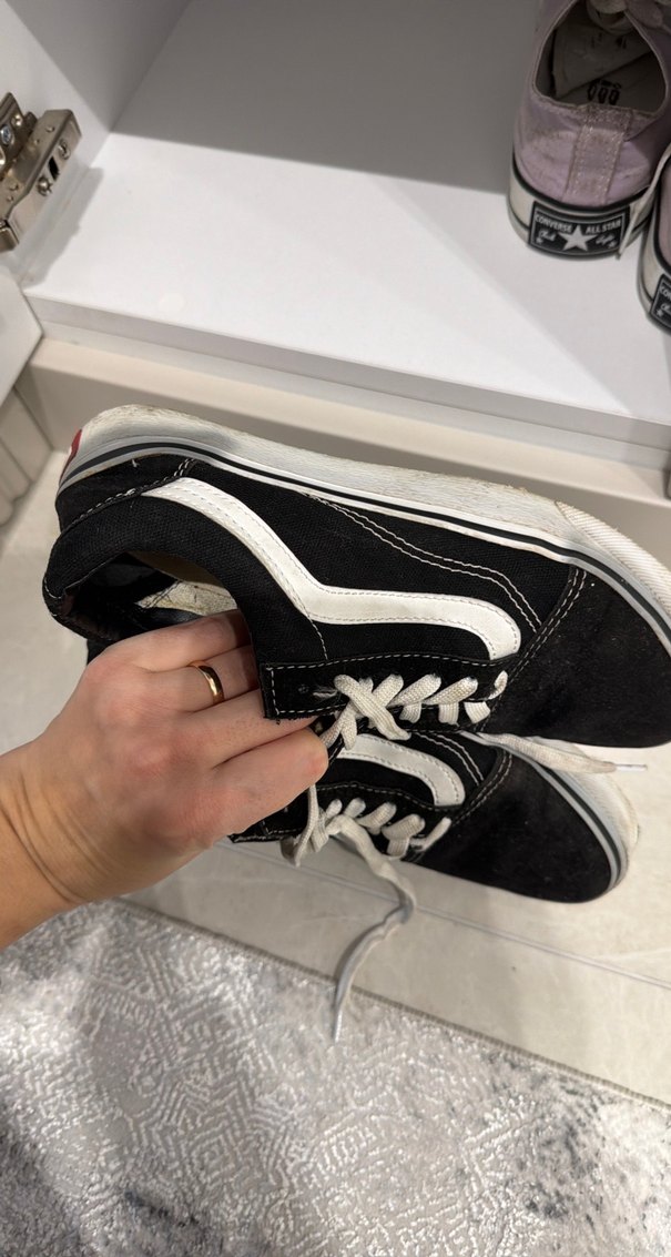 Siyah Beyaz Bağcıklı Kadın Spor Ayakkabı - Görsel 5