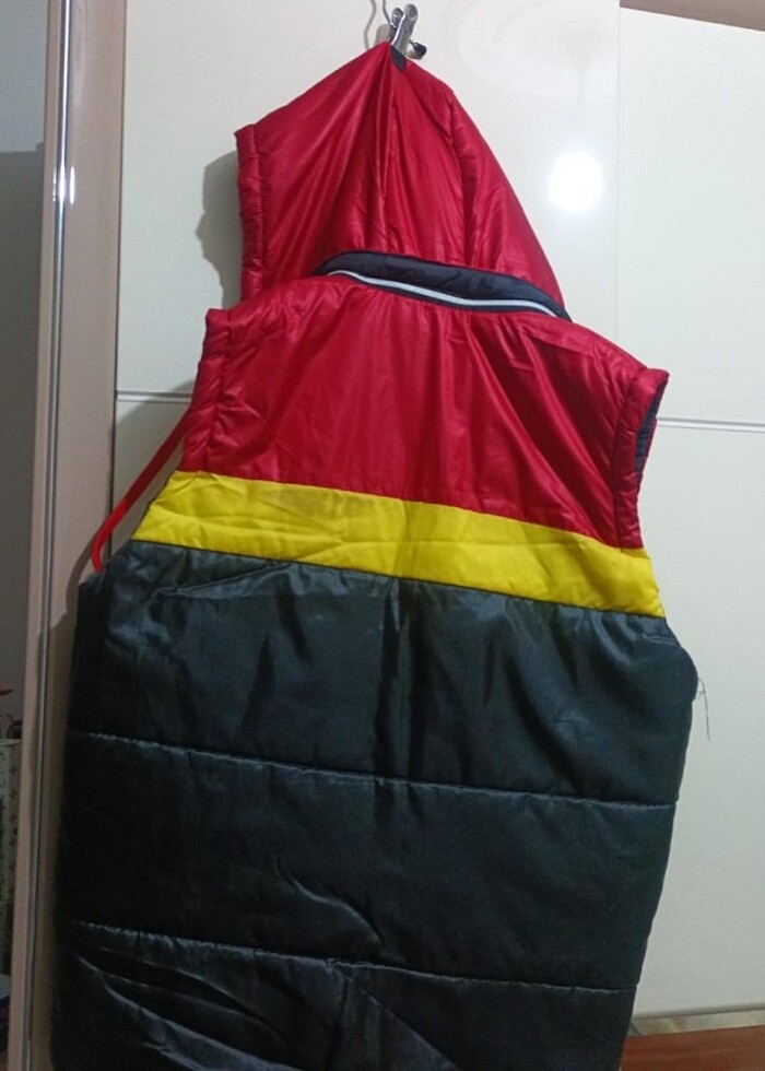 Yelek Kolsuz Kapüşonlu  - Görsel 2