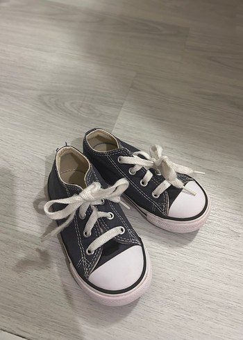 Çocuk converse