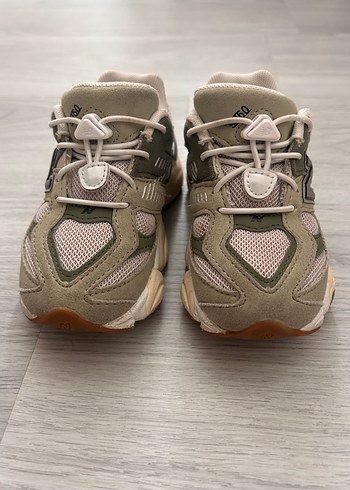 26 Beden New balance 9060 çocuk