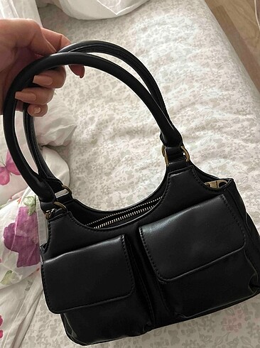 Stradivarius stradivarius cepli omuz çantası