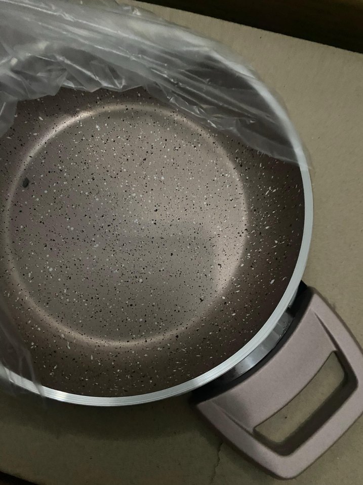 Siyah Saplı Cam Kapaklı Tencere - Görsel 4